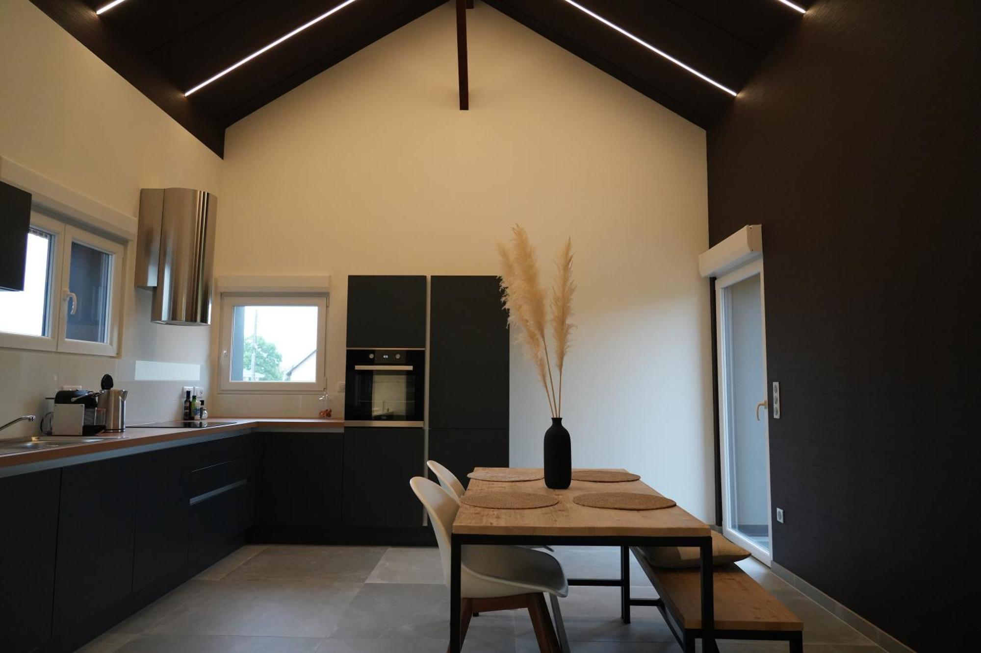 Gite Spa L'Atelier Emile - Spa Privatif - 5 Min Colmar Sainte-Croix-en-Plaine Bagian luar foto