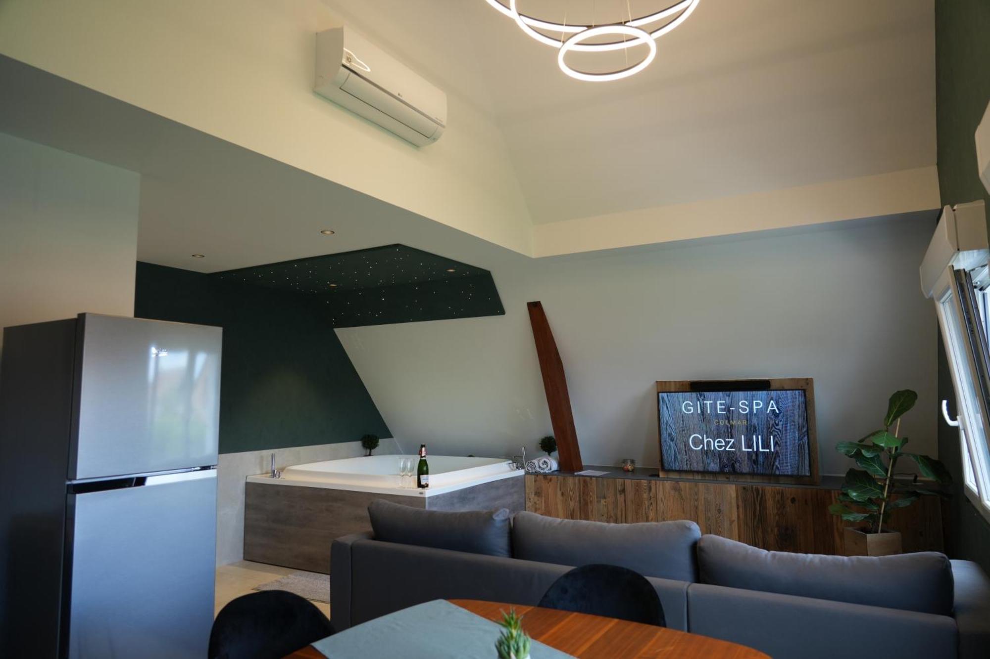 Gite Spa L'Atelier Emile - Spa Privatif - 5 Min Colmar Sainte-Croix-en-Plaine Bagian luar foto