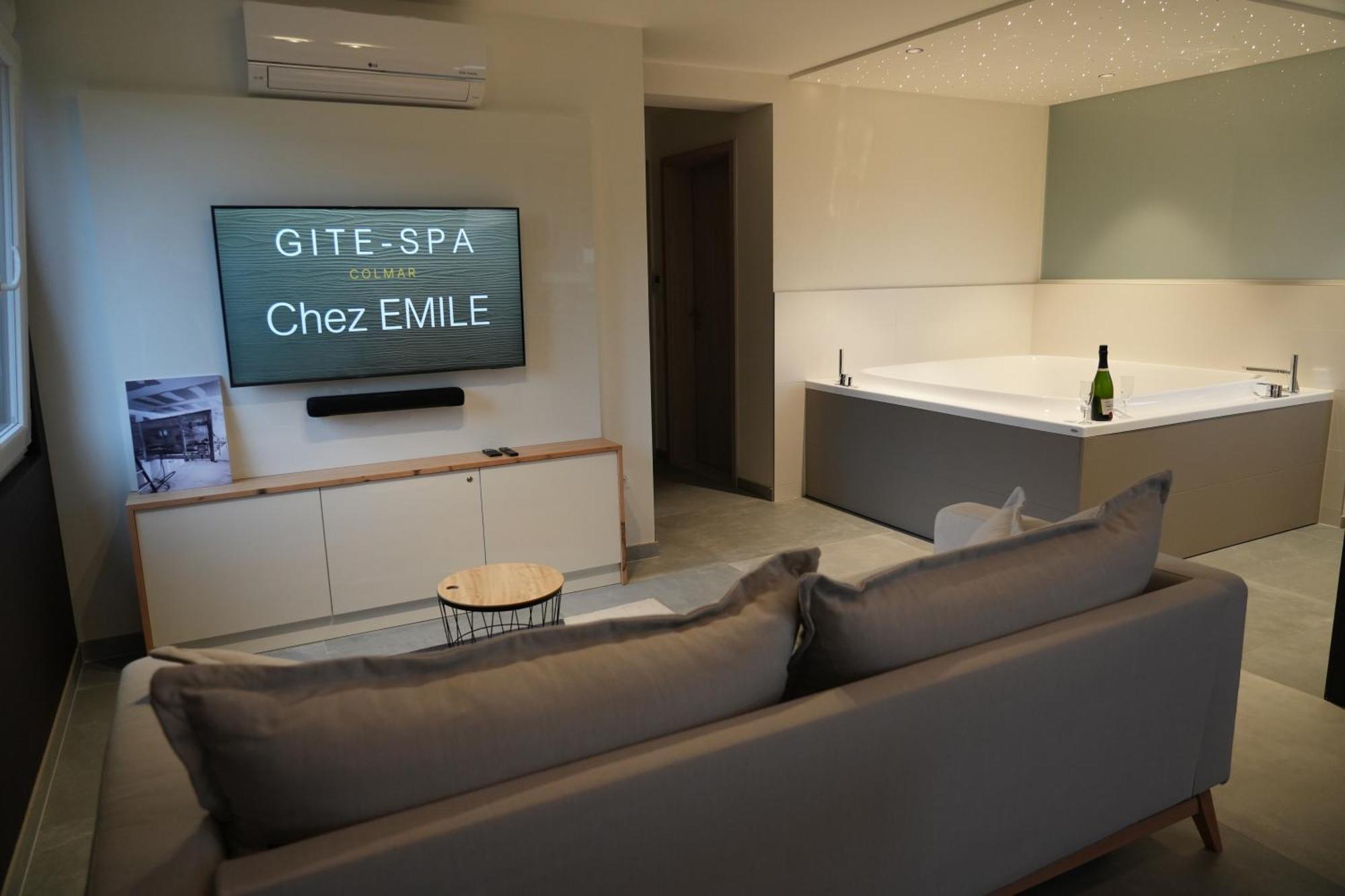Gite Spa L'Atelier Emile - Spa Privatif - 5 Min Colmar Sainte-Croix-en-Plaine Ruang foto